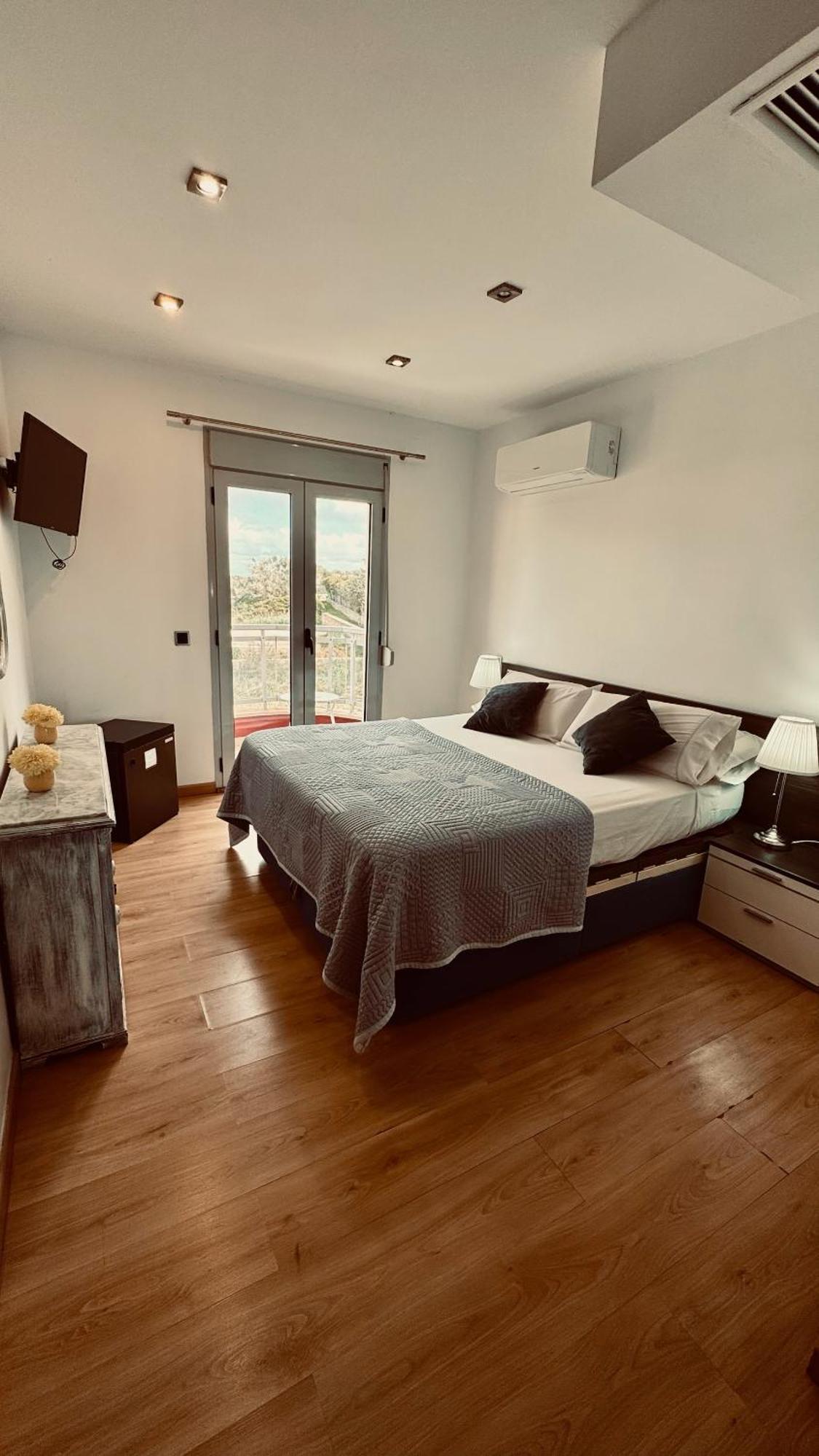 Red House Bed & Breakfast Llucmajor  Esterno foto