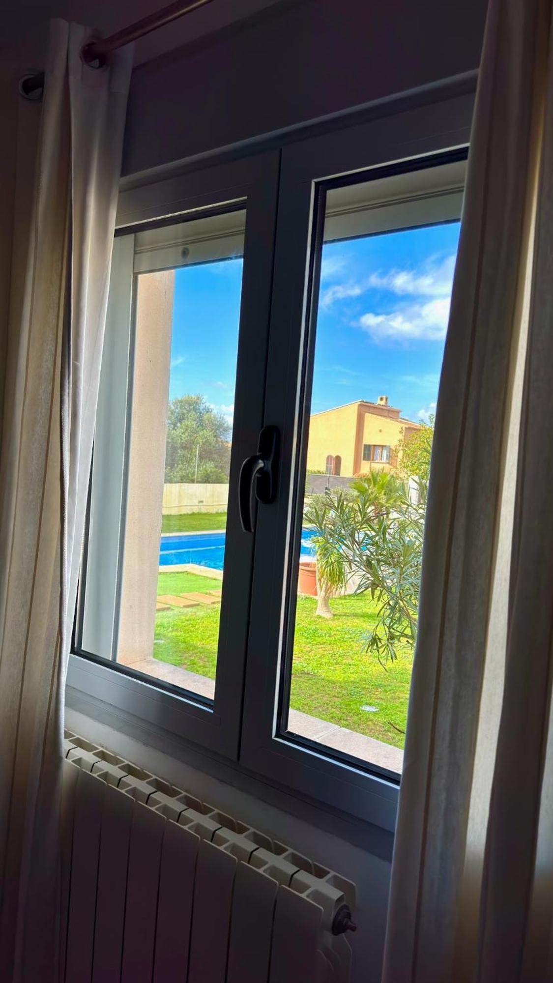 Red House Bed & Breakfast Llucmajor  Esterno foto
